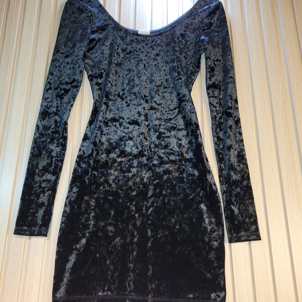 Garage Black Crushed Velvet Long Sleeve Mini Dress Scoop Back Size S